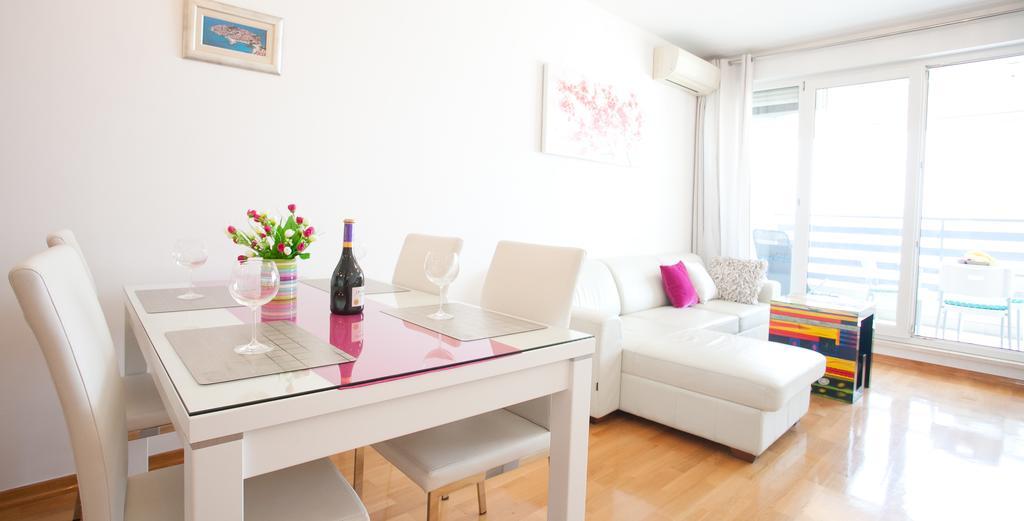 Luxury Beach Front Apt With Seaside View And Free Parking Split Buitenkant foto